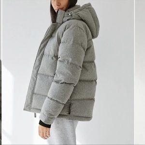 Aritzia like new super puff grey